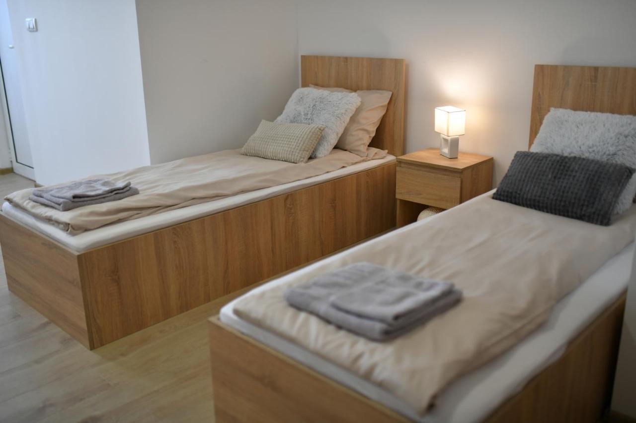 West In Apartments Čačak エクステリア 写真