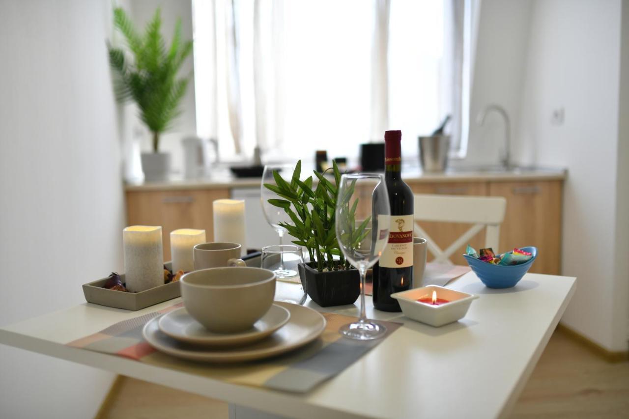 West In Apartments Čačak エクステリア 写真