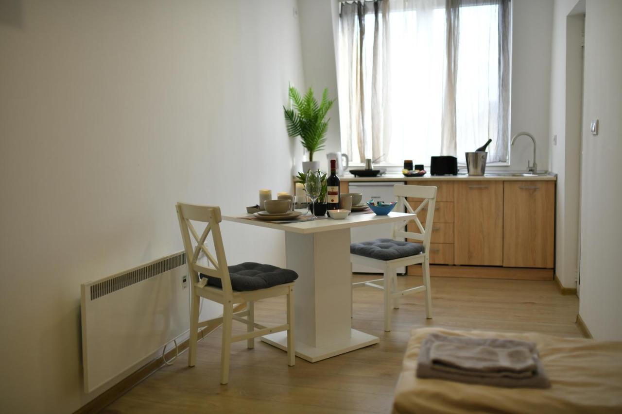 West In Apartments Čačak エクステリア 写真