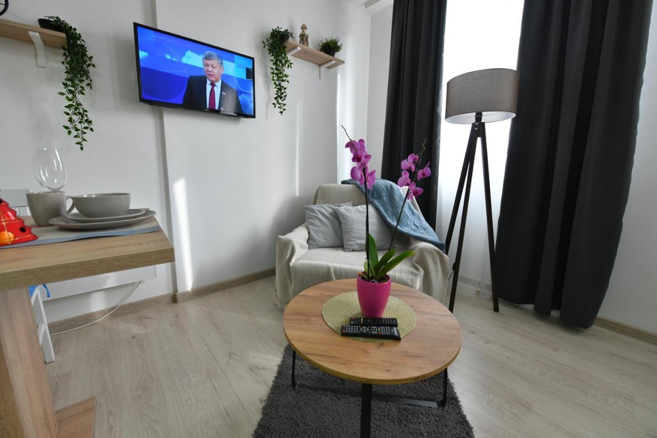 West In Apartments Čačak エクステリア 写真