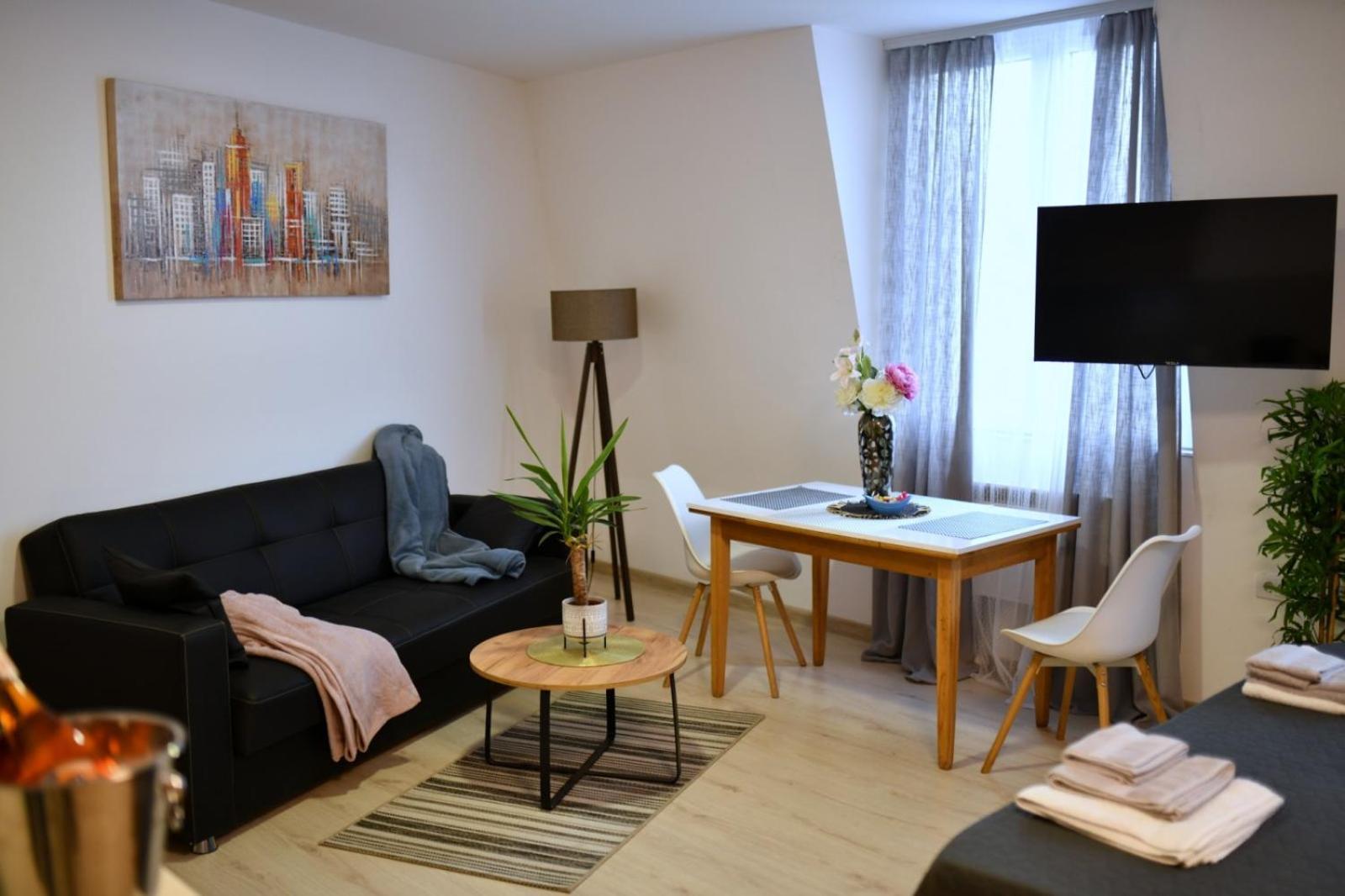 West In Apartments Čačak エクステリア 写真